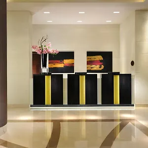 Uptown Palace **** Милан